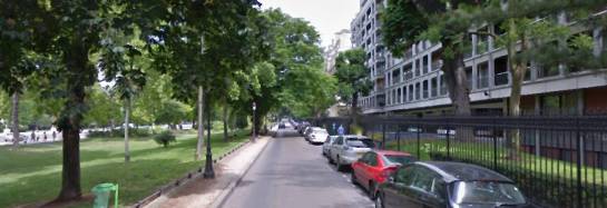 Lateral alleys: so much distance to the other side, hard to call it the same street.