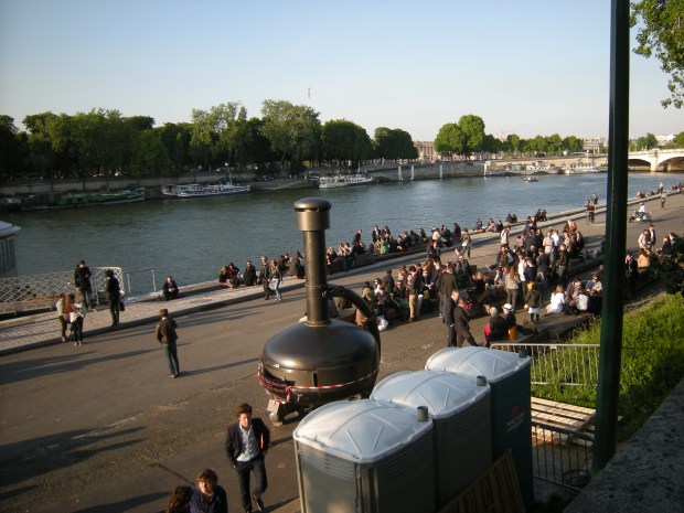 Between Concorde and Pont Alexandre III